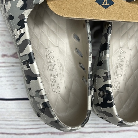 NWT Sperry Original Authentic Flat Boat Slides Sz 9 Camouflage! - Picture 4 of 7